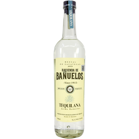 Hacienda de Banuelos 'Tequilana' Mezcal Joven, Zacatecas, Mexico