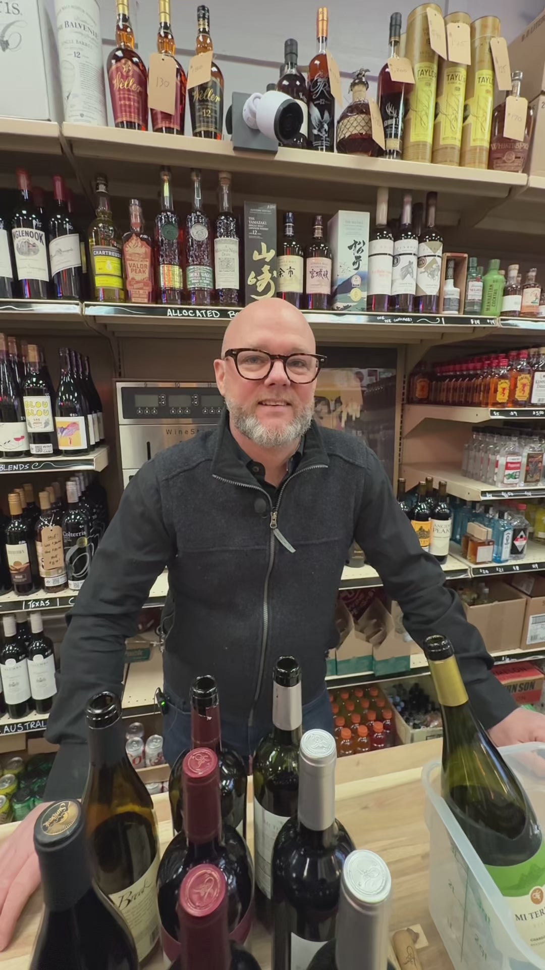 マラドーナ　アルゼンチン ARGENTINOS JUNIORS 上下　新品 Mi Terruno 'Reserva' Chardonnay, Uco Valley, Argentina – Wine